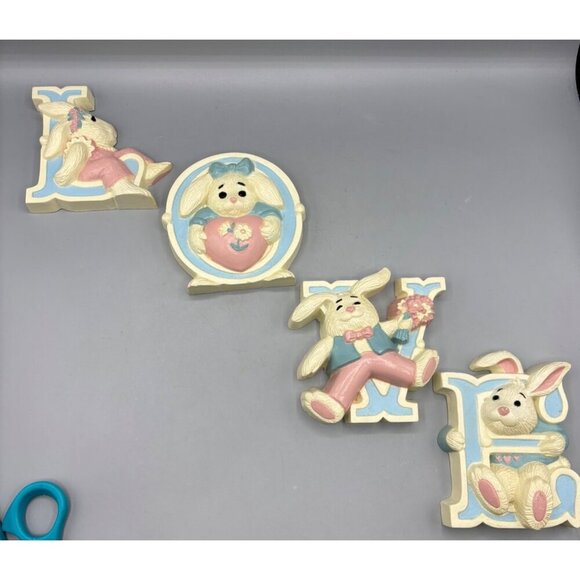 Vtg 80s Homco‎ Bunny Wall Letters "LOVE" Pastel Decor Nursery  Pastel - Picture 1 of 8